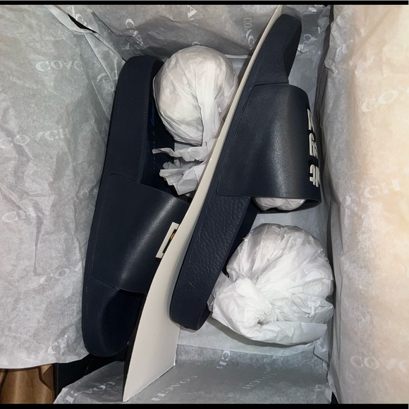 NIB Disney x Coach Retro Mickey Slides Sz 7 Walt Disney World 50th Anniversary - Picture 3 of 8